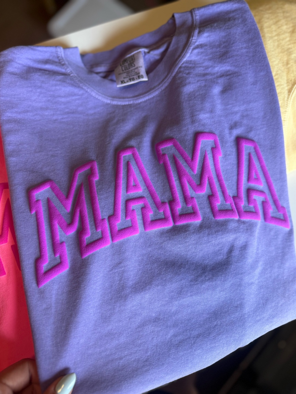 Lavender 'MAMA' Short Sleeve Tee with Puff Lettering